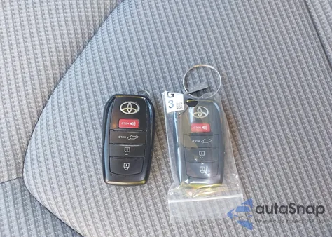 2024 Toyota Highlander Le z USA, uszkodzony, nr VIN 5TDKDRAH5RS528391